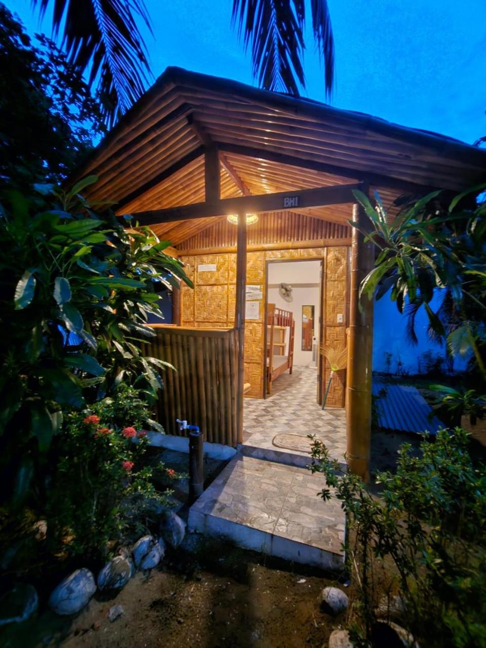 Big Bamboo Beach Resort Sipalay Kültér fotó